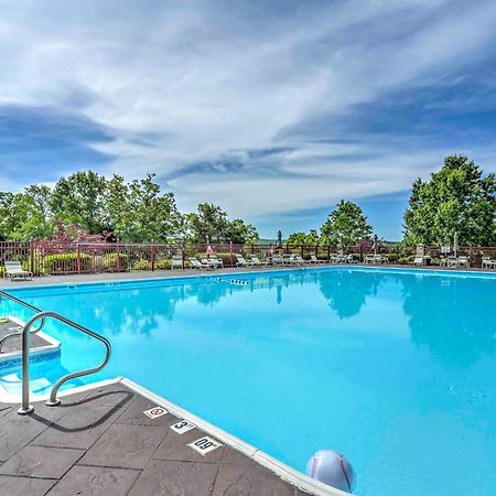 Ground-Floor Branson Condo With Community Perks Extérieur photo