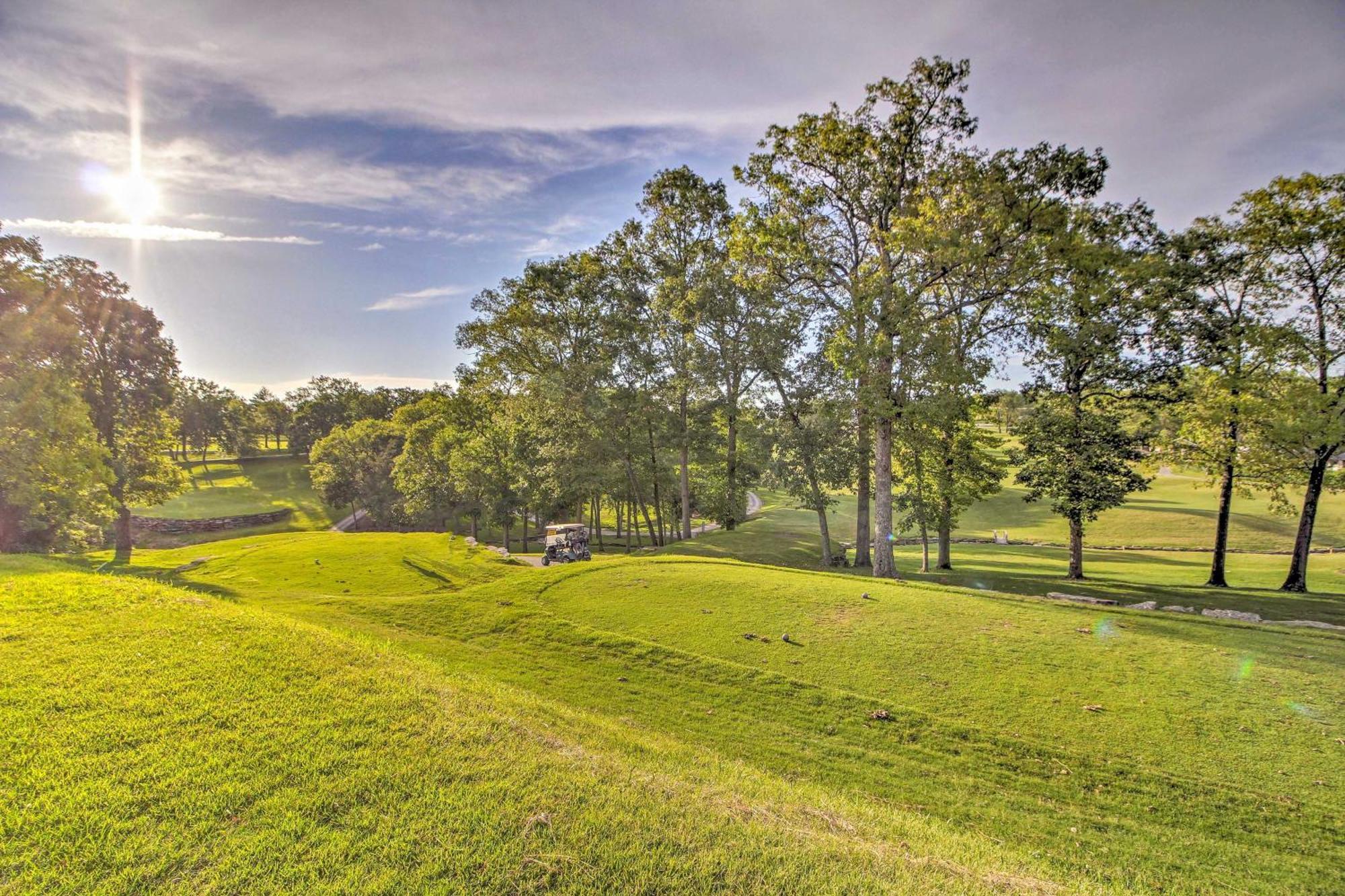 Ground-Floor Branson Condo With Community Perks Extérieur photo
