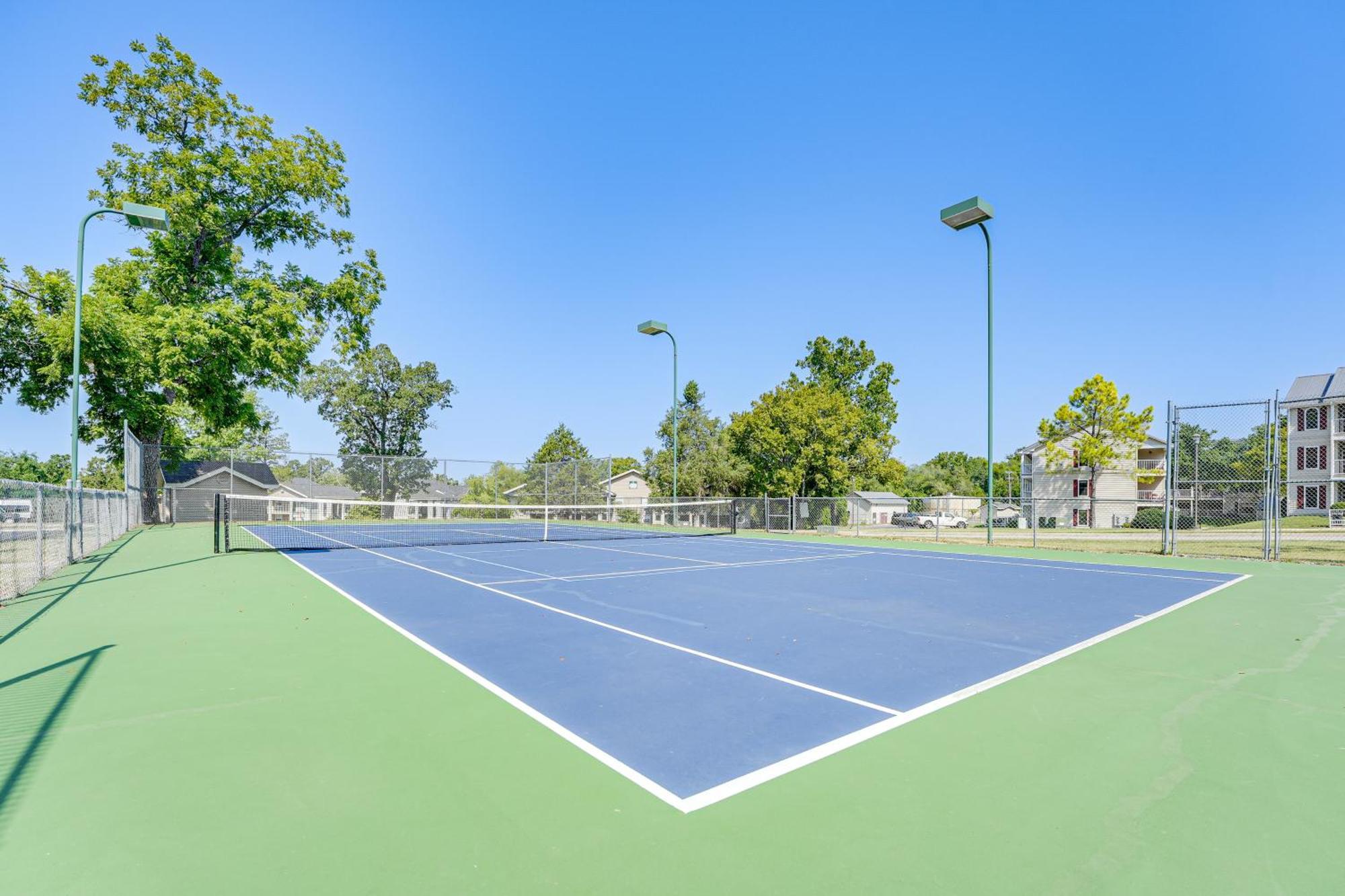 Ground-Floor Branson Condo With Community Perks Extérieur photo