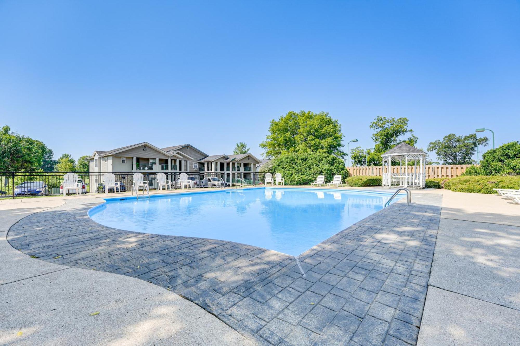 Ground-Floor Branson Condo With Community Perks Extérieur photo